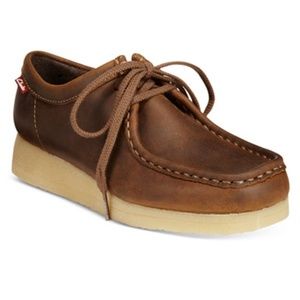 Clarks Wallabee